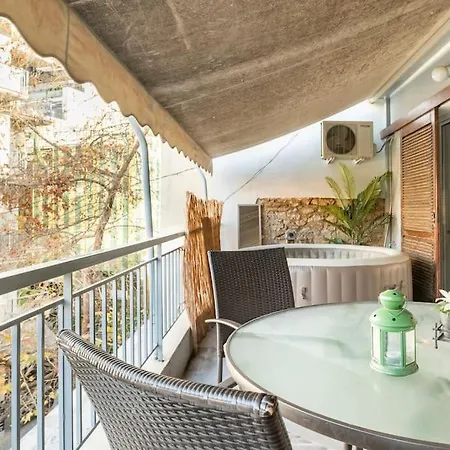 Openair Hot Tub/big Balcony/great Boutique Ateny
